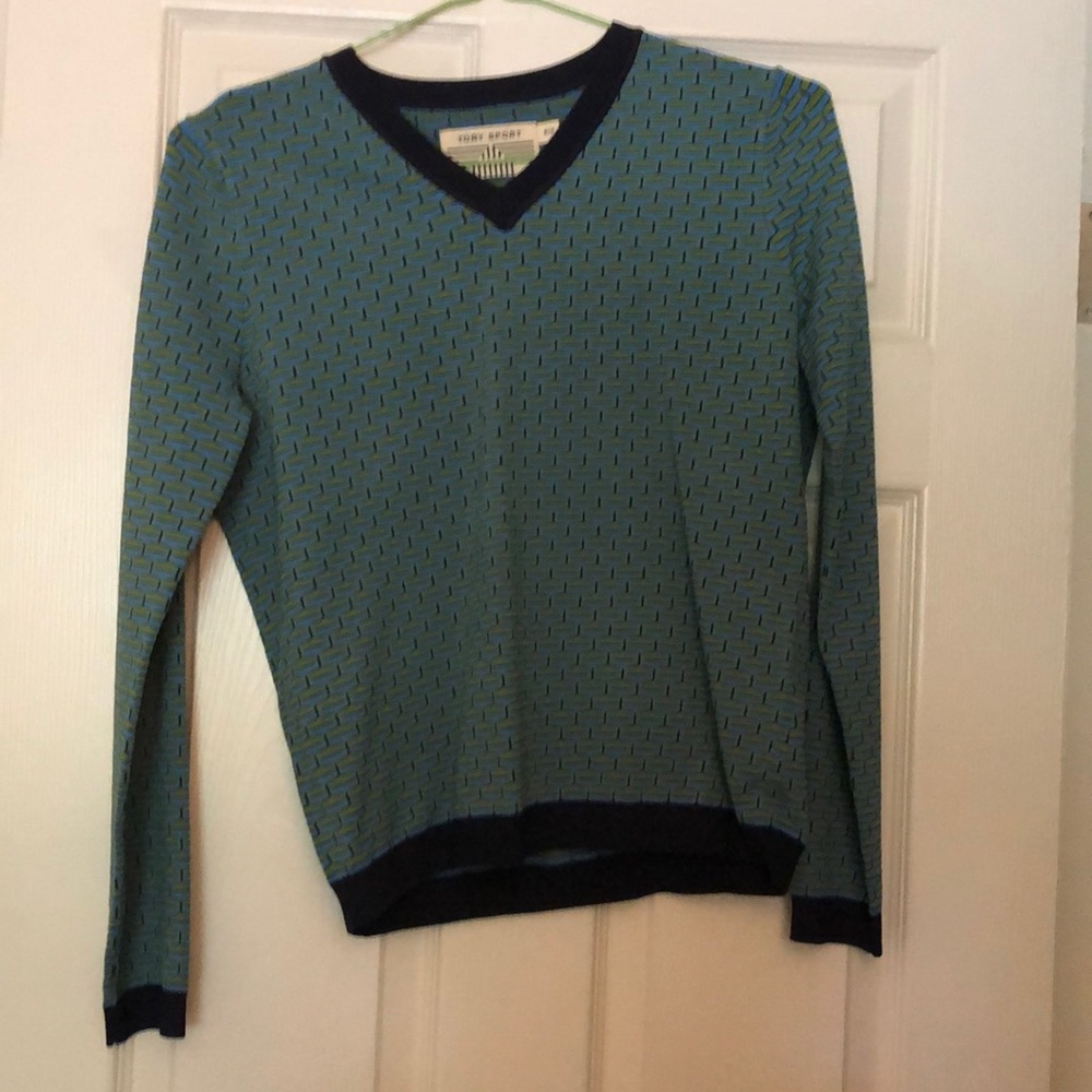 Brand new top